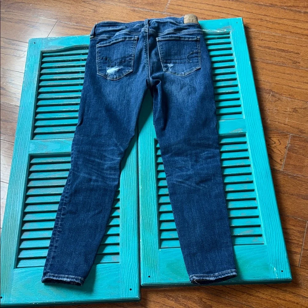 American eagle outfitters size 8 skinny jeans dark wash gently used - Picture 2 of 9